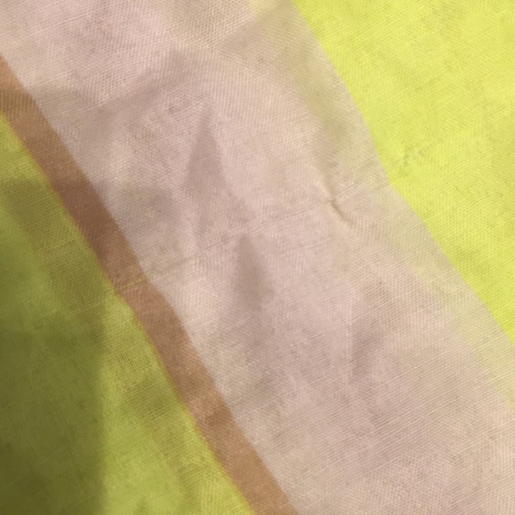 💛 Neon and Neutral Tan Scarf 🧣 - Picture 2 of 3